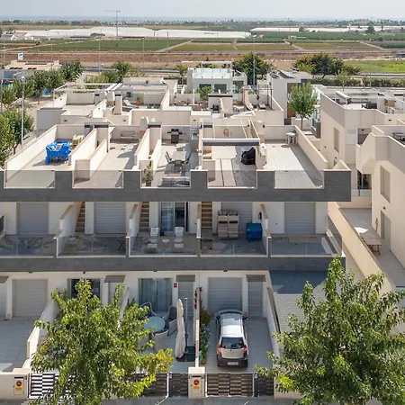 Terrazas Soleadas Feriehus *